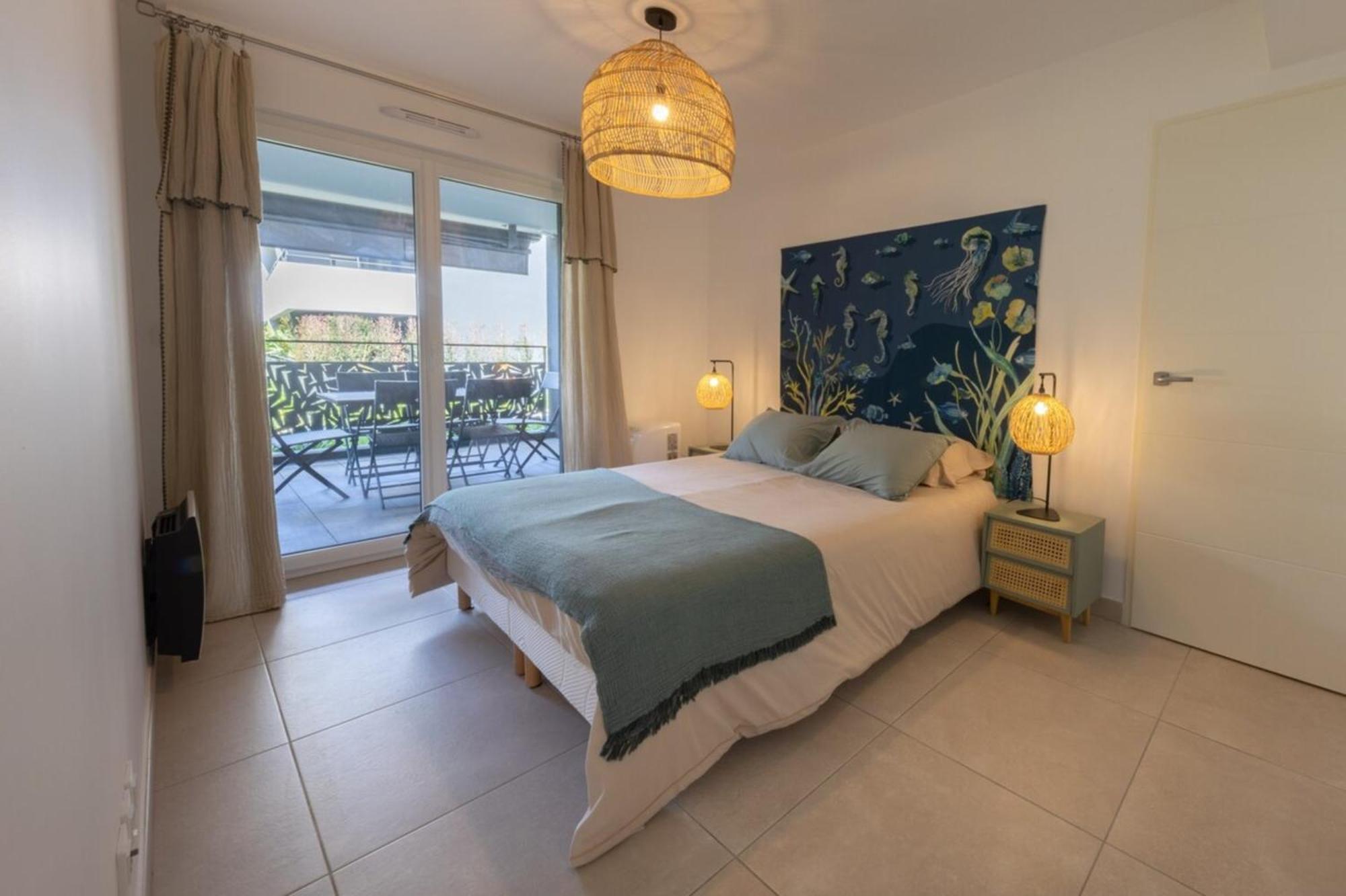 06Ah - Superb Waterfront T2 - Swimming Pool Apartment Villeneuve-Loubet Bagian luar foto