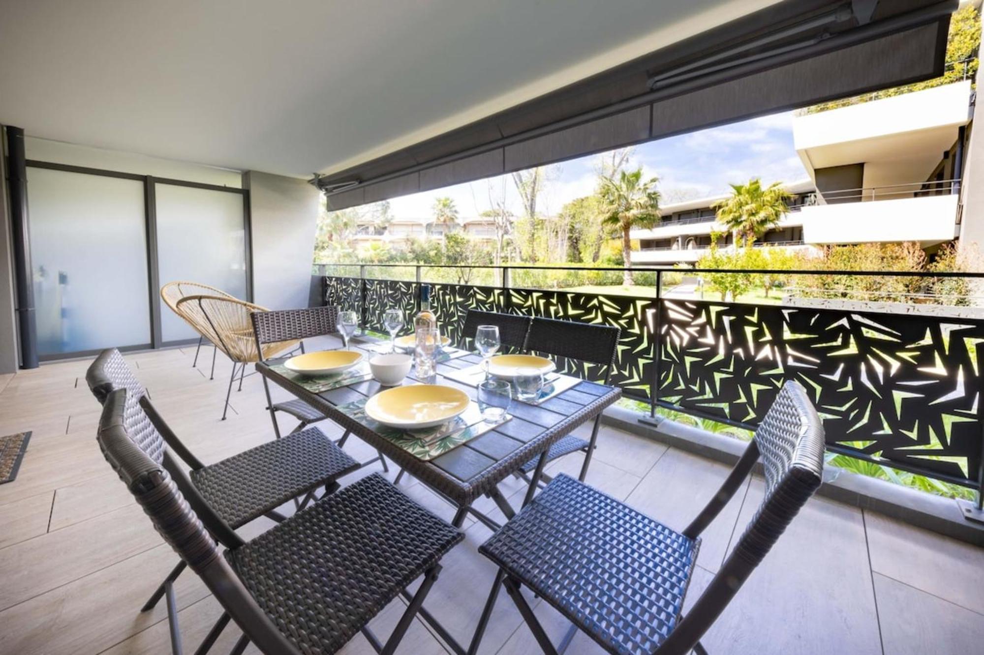 06Ah - Superb Waterfront T2 - Swimming Pool Apartment Villeneuve-Loubet Bagian luar foto