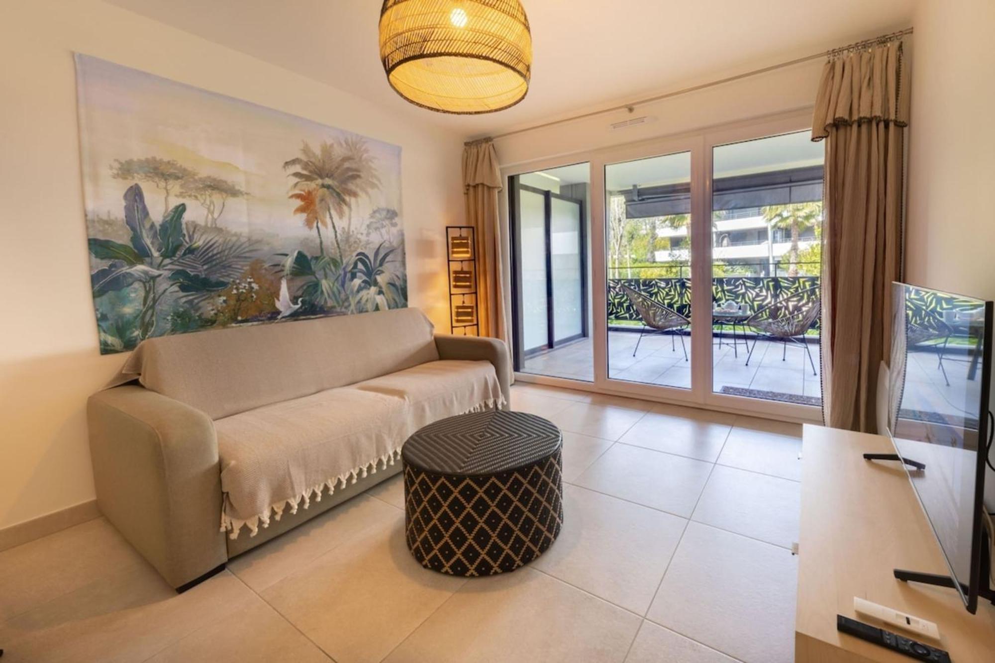 06Ah - Superb Waterfront T2 - Swimming Pool Apartment Villeneuve-Loubet Bagian luar foto